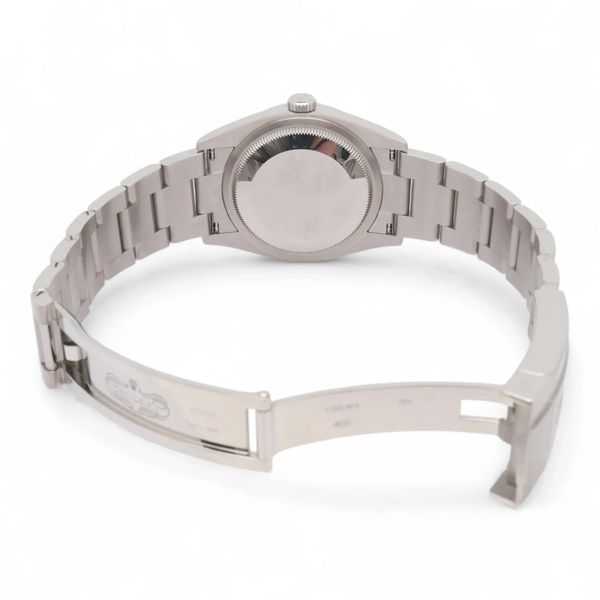 Rolex Oyster Perpetual 126000